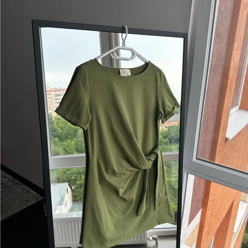 Sezane Olive Pippa Dress size medium
